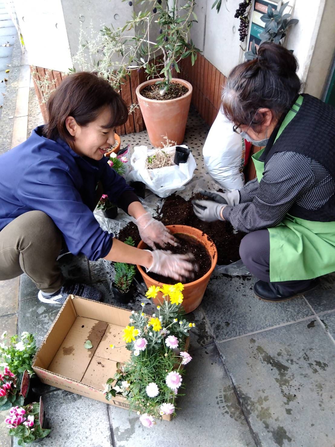 就労中の姿